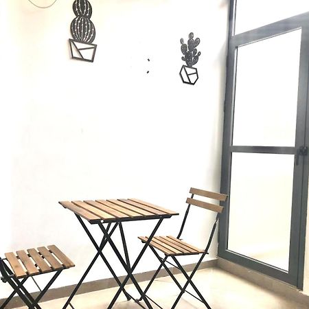 Lovely 1-Bedroom Rental Unit Near 2Mars/Habous Casablanca Esterno foto