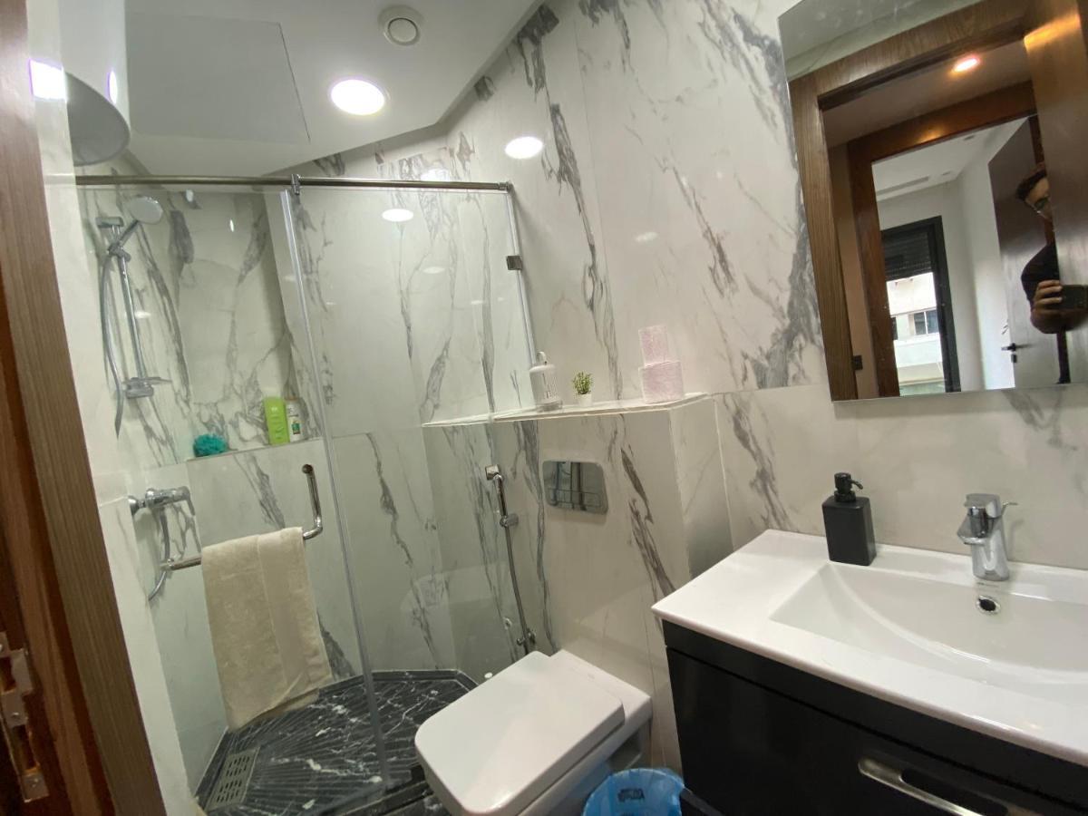 Lovely 1-Bedroom Rental Unit Near 2Mars/Habous Casablanca Esterno foto