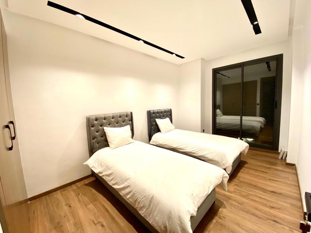 Lovely 1-Bedroom Rental Unit Near 2Mars/Habous Casablanca Esterno foto